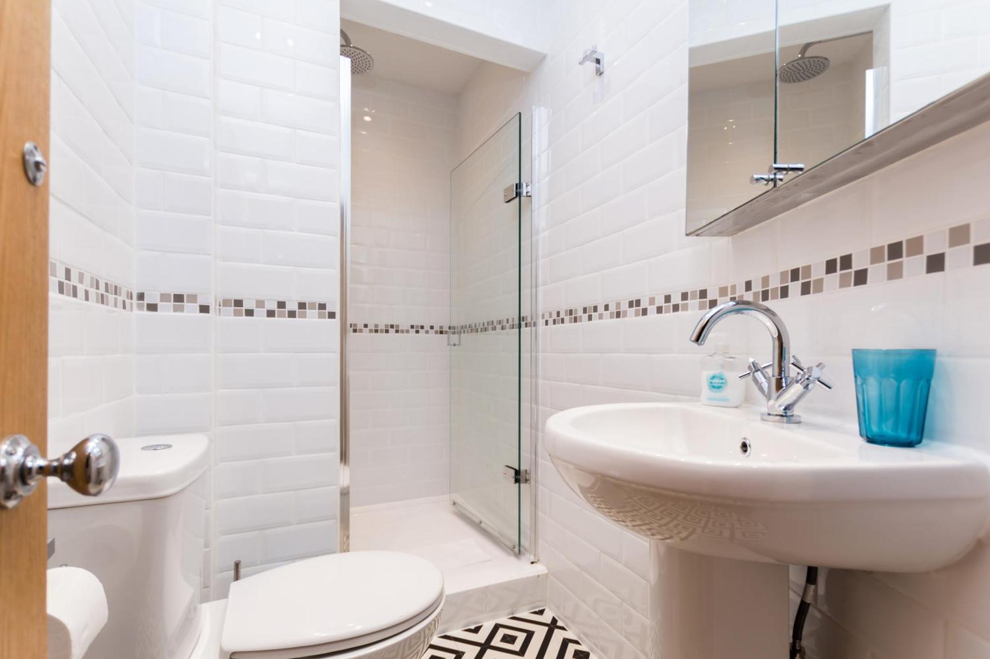 Appartement Vibrant 1br Apt Wprivate Decked Garden, Fast Wifi